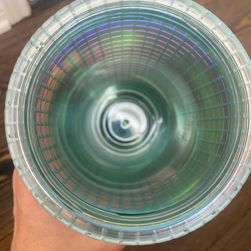 Starbucks Iridescent Grid Cold Cup 24 oz Venti Tumbler With Straw Green - Picture 7 of 10